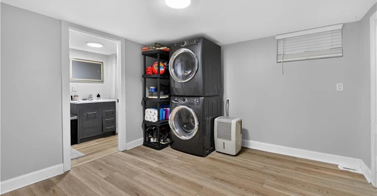 LOWER-31 Marion Place, Hamilton, ON, L8G 1R6 - 15