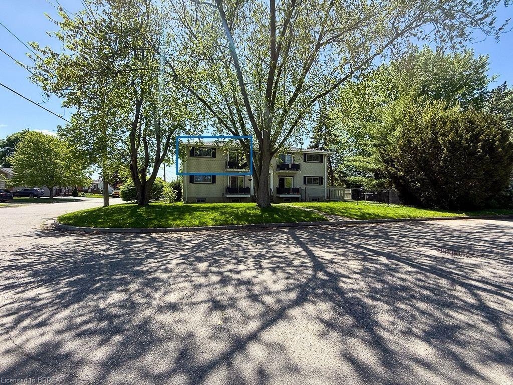 Brantford, ON