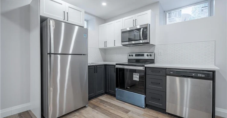 2-14 Burris Street, Hamilton, ON, L8M 2J2 - 5
