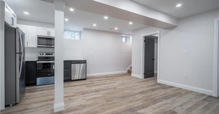 2-14 Burris Street, Hamilton, ON, L8M 2J2 - 3
