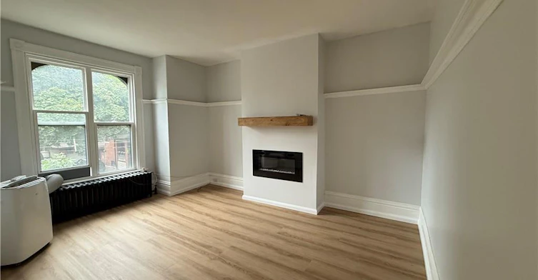 2nd Level-28 Eastbourne Avenue, Hamilton, ON, L8M 2M7 - 12