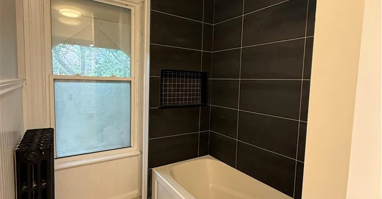 2nd Level-28 Eastbourne Avenue, Hamilton, ON, L8M 2M7 - 11