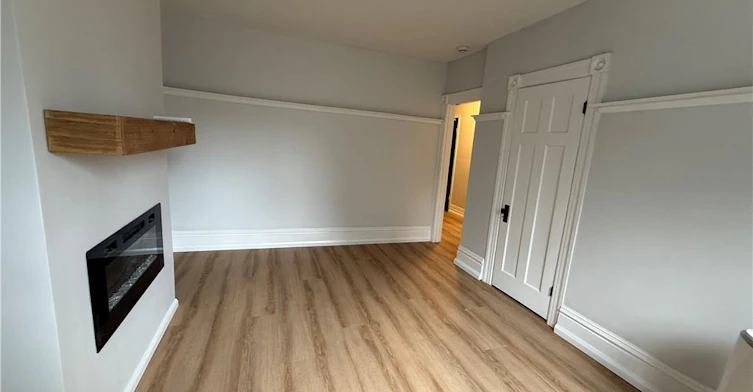 2nd Level-28 Eastbourne Avenue, Hamilton, ON, L8M 2M7 - 13