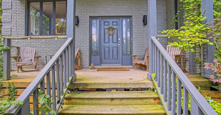 259 Main Street W, Grimsby, ON, L3M 1S5 - 2