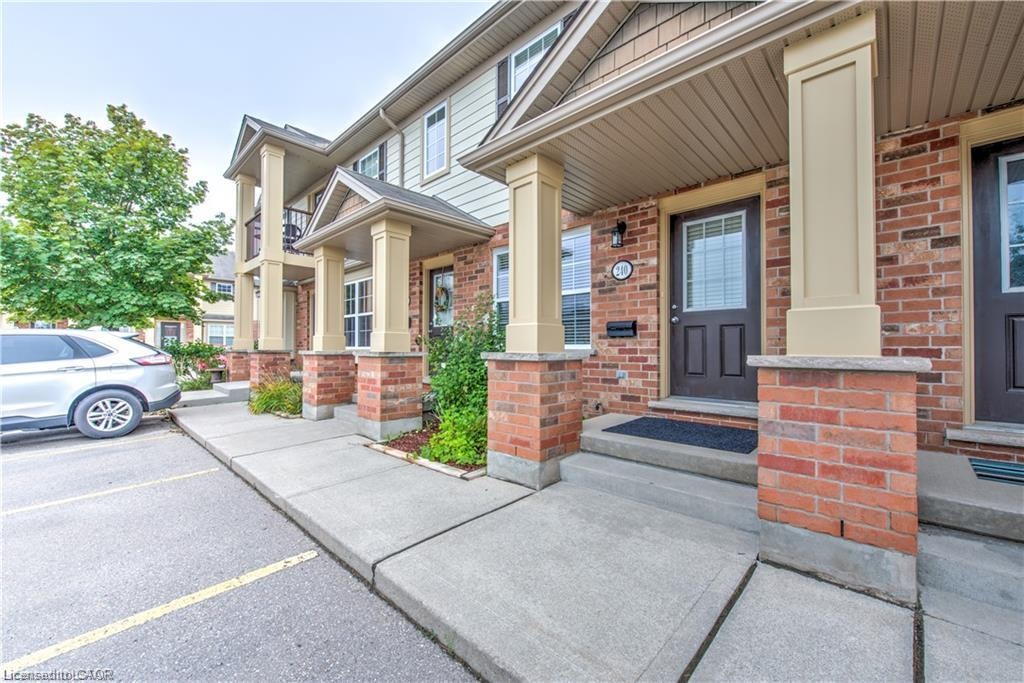240-3320 Meadowgate Boulevard, London, ON, N6M 0B2 - 3