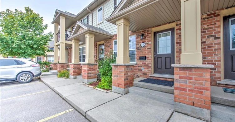 240-3320 Meadowgate Boulevard, London, ON, N6M 0B2 - 3