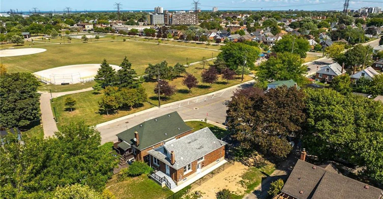 2-126 Auburn Avenue, Hamilton, ON, L8K 3B2 - 11