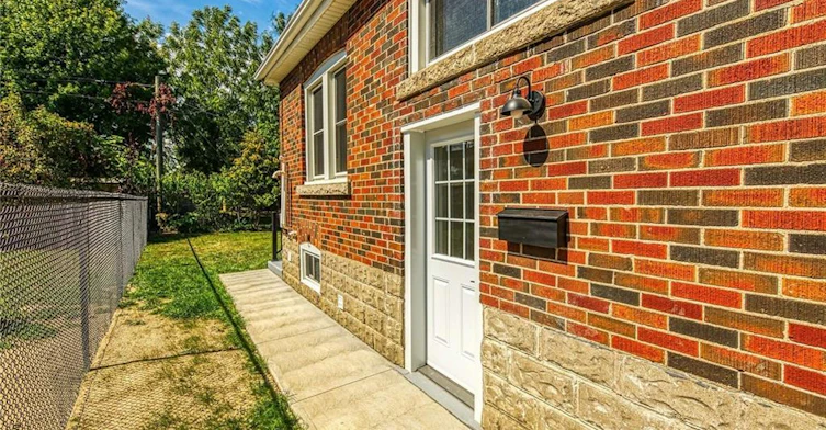 2-126 Auburn Avenue, Hamilton, ON, L8K 3B2 - 9