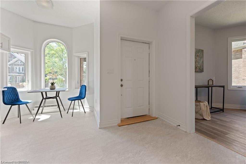 2A-16 Arthur Street, Brantford, ON, N3S 3H3 - 3