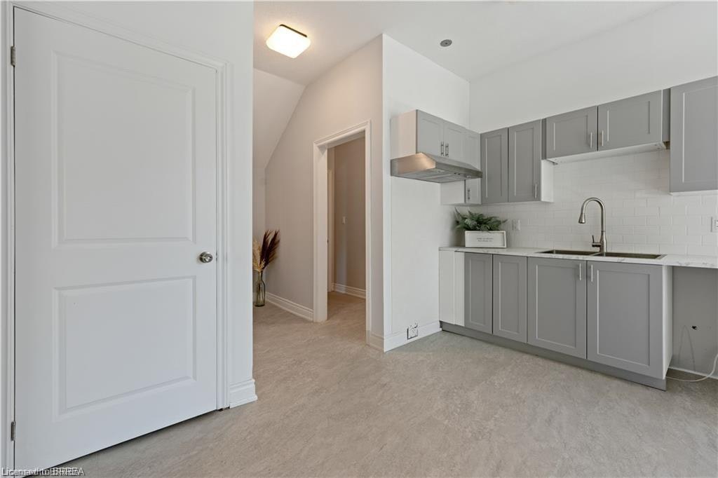 2A-16 Arthur Street, Brantford, ON, N3S 3H3 - 4