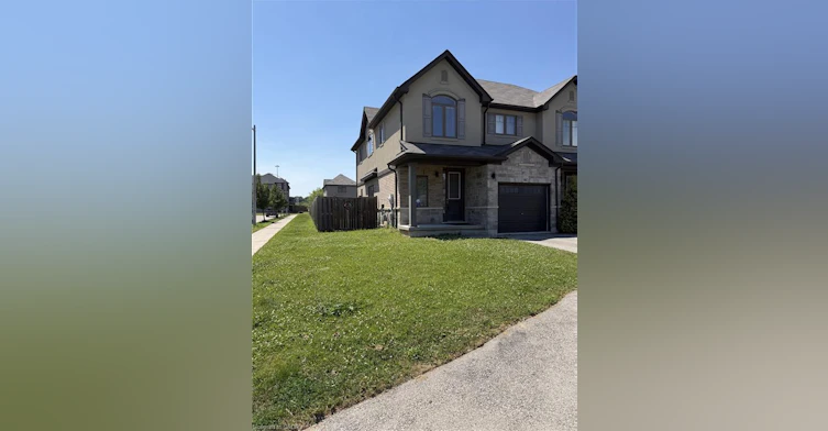 61 John Frederick Drive, Hamilton, ON, L9G 0G6