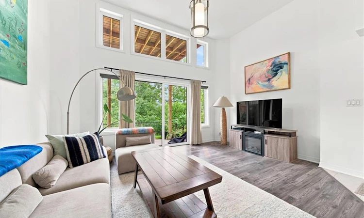 12D-115 South Creek Drive