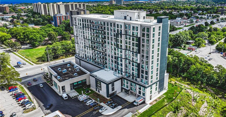 604-870 Queenston Road, Hamilton, ON, L8G 0B9 - 3