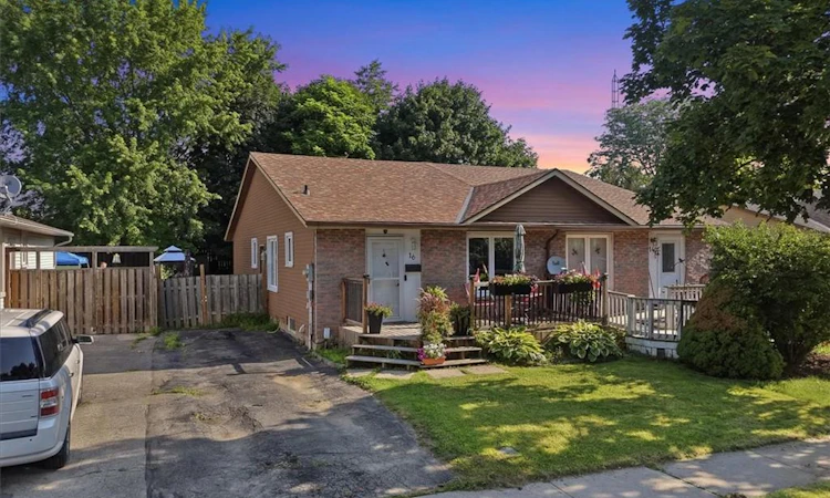 16 Palomino Drive