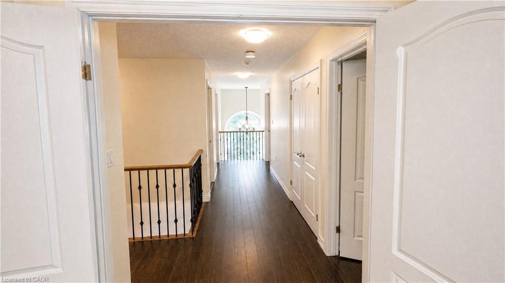 349 Braithwaite Avenue, Hamilton, ON, L9G 5A7 - 8