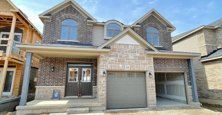35 Whitton Drive, Brantford, ON, N3T 1V3 - 3