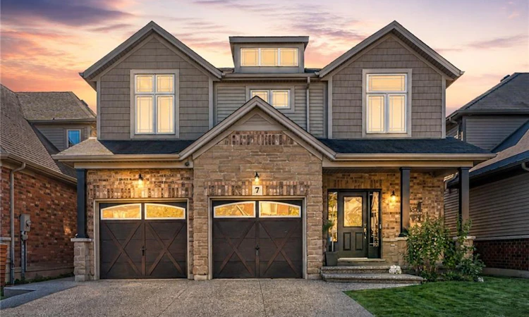7 Kinsman Drive