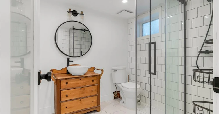 LOWER-116 Spadina Avenue, Hamilton, ON, L8M 2X3 - 9