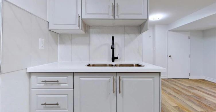 LOWER-4 Sunbeam Drive, Hamilton, ON, L9B 2X9 - 5
