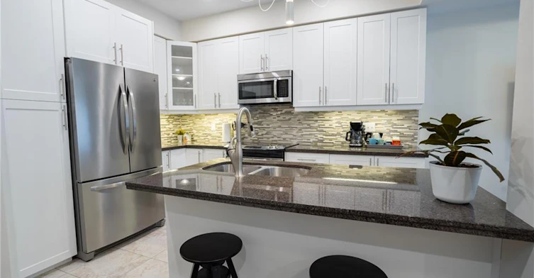 44 Medici Lane, Hamilton, ON, L9B 0G9 - 9