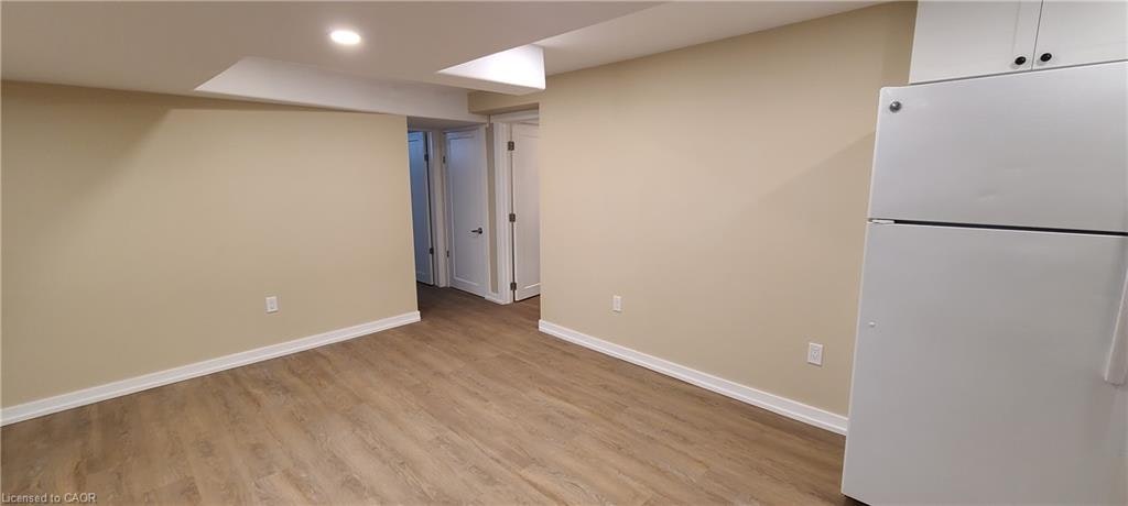 B-120 Elmwood Avenue, Cambridge, ON, N1R 4Y6 - 8