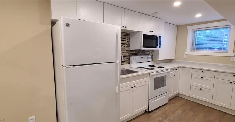 B-120 Elmwood Avenue, Cambridge, ON, N1R 4Y6 - 6