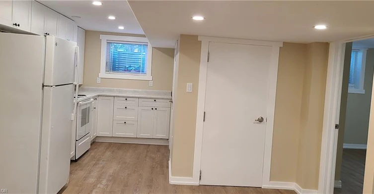 B-120 Elmwood Avenue, Cambridge, ON, N1R 4Y6 - 7