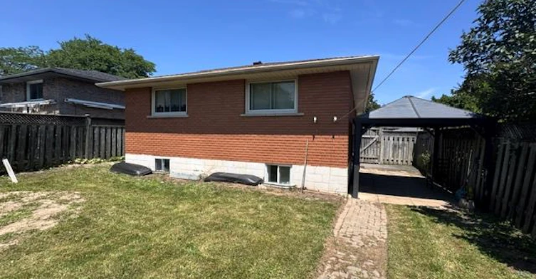 Lower-90 Anna Capri Drive, Hamilton, ON, L8W 1N4 - 4