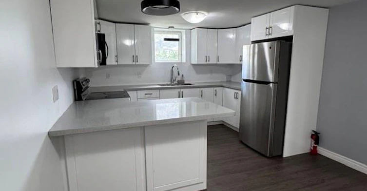 Lower-90 Anna Capri Drive, Hamilton, ON, L8W 1N4 - 10