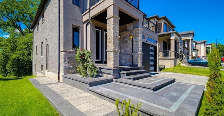 5-1261 Mohawk Road W, Hamilton, ON, L9G 3K9 - 3