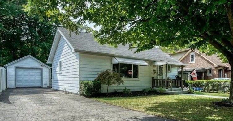 Main-102 Kribs Street, Cambridge, ON, N3C 3N5
