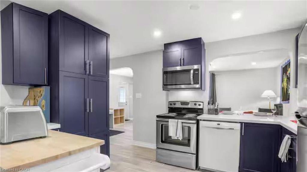 Main-102 Kribs Street, Cambridge, ON, N3C 3N5 - 6