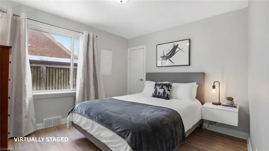 Main-102 Kribs Street, Cambridge, ON, N3C 3N5 - 8