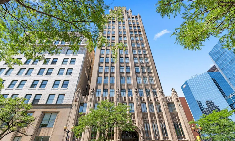 810-36 James Street S