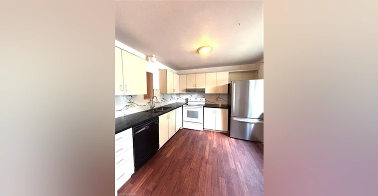 40-490 Third Street, London, ON, N5V 4A2 - 2