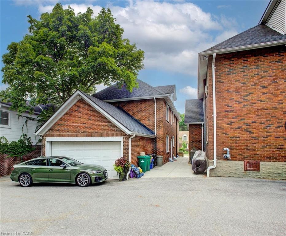 MAIN-96 John Street W, Waterloo, ON, N2L 1C1 - 28