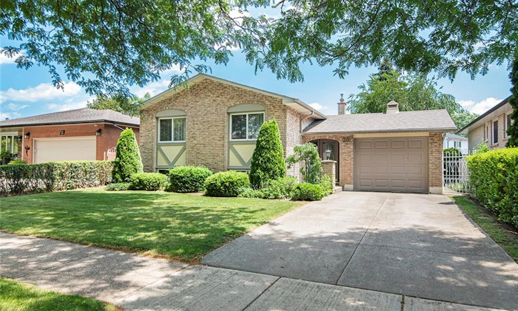 20 Birchlawn Drive
