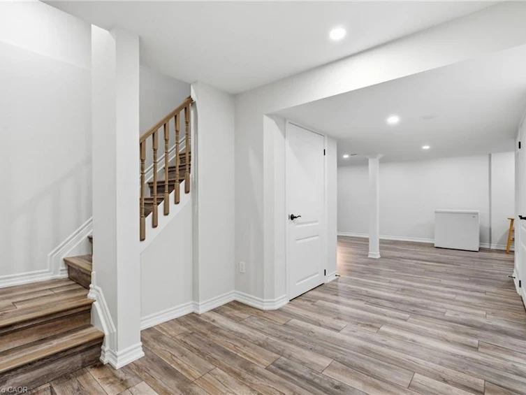 2241 Glazebrook Circle, Oakville, ON, L6M 5B5 - 38