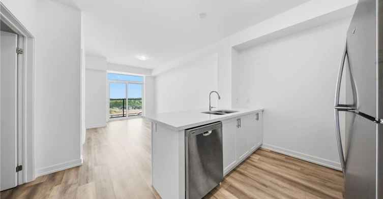1107-470 Dundas Street E, Hamilton, ON, L8B 2A6 - 9