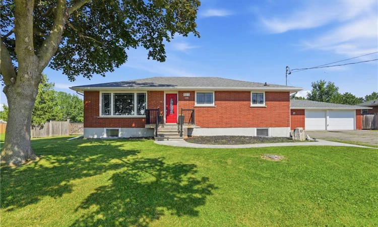 527 Walden Boulevard