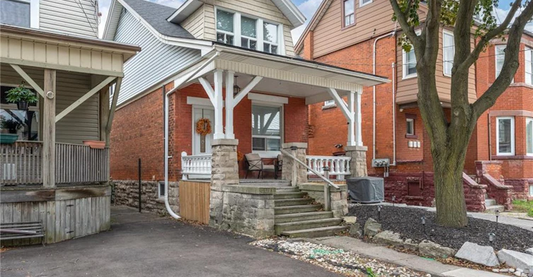 Upper-37 Cliff Avenue, Hamilton, ON, L8V 2S1 - 2