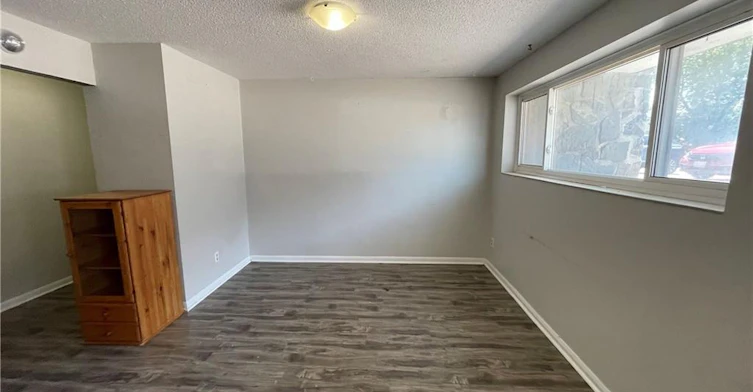 2-15 Empire Street, Welland, ON, L3B 2L3 - 5