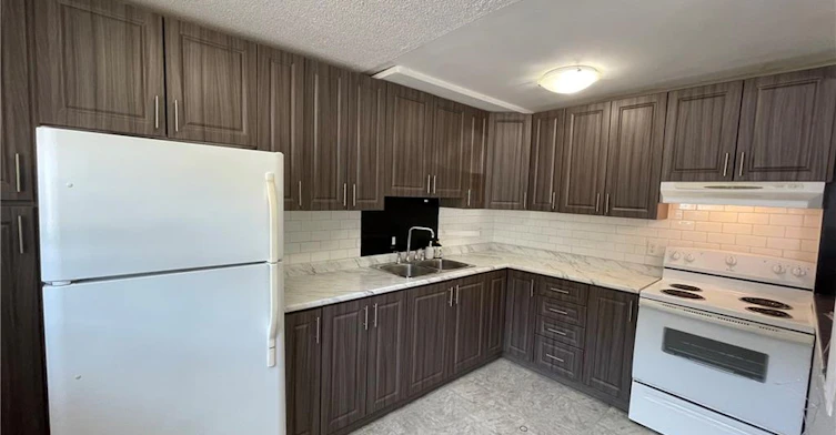 2-15 Empire Street, Welland, ON, L3B 2L3 - 3