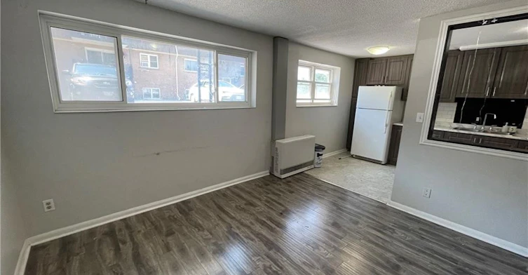 2-15 Empire Street, Welland, ON, L3B 2L3 - 4