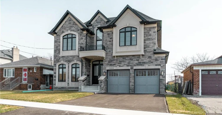 119 Jay Street, Toronto, ON, M6L 2M3