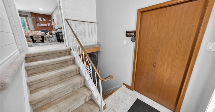 Upper-46 Culpepper Drive, Waterloo, ON, N2L 5L1 - 29