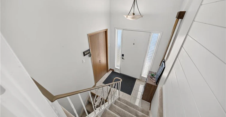 Upper-46 Culpepper Drive, Waterloo, ON, N2L 5L1 - 6