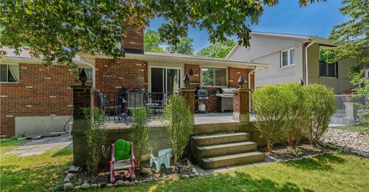 Upper-46 Culpepper Drive, Waterloo, ON, N2L 5L1 - 35