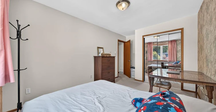 Upper-46 Culpepper Drive, Waterloo, ON, N2L 5L1 - 25