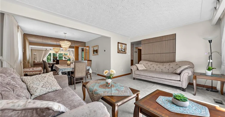 Upper-46 Culpepper Drive, Waterloo, ON, N2L 5L1 - 22